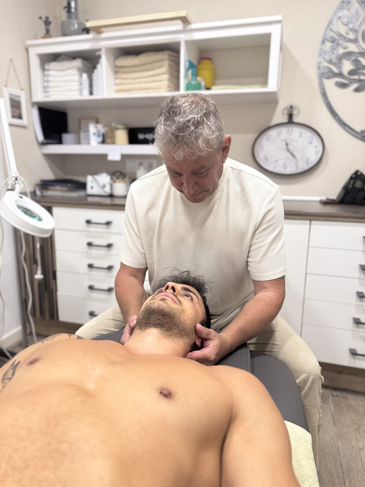 Consulta de osteopatía y fisioterapia de Carlos del Egido en Tarragona